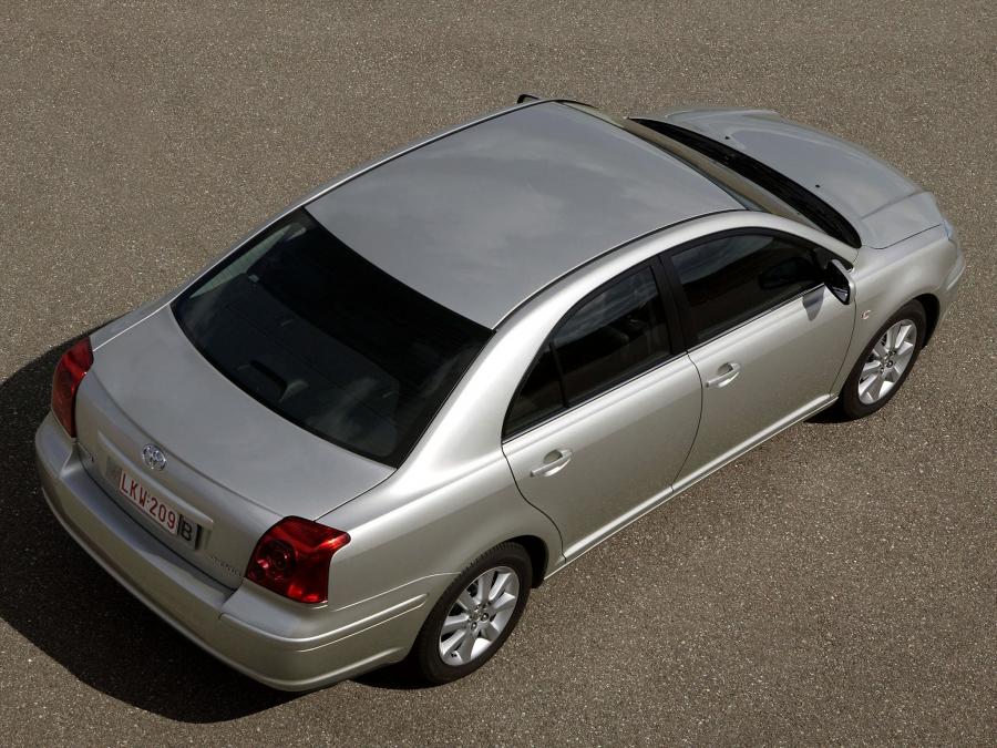  Toyota Avensis Sedan 2003 года  (фото 20 из 30)